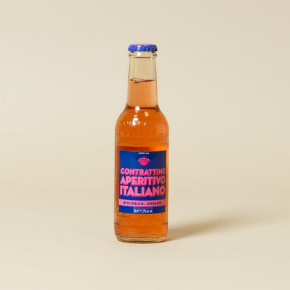 Bottiglia di Contrattino Aperitivo Italiano inclusa nel box