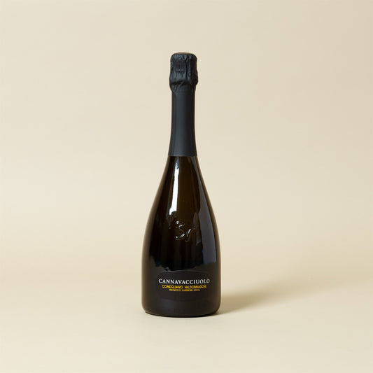 Bottiglia di Conegliano Valdobbiadene Prosecco Superiore DOCG Brut Cannavacciuolo