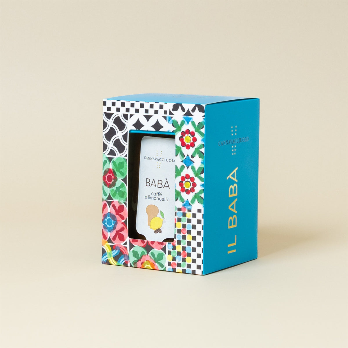 Confezione di babà inclusa nel box Essenza Partenopea