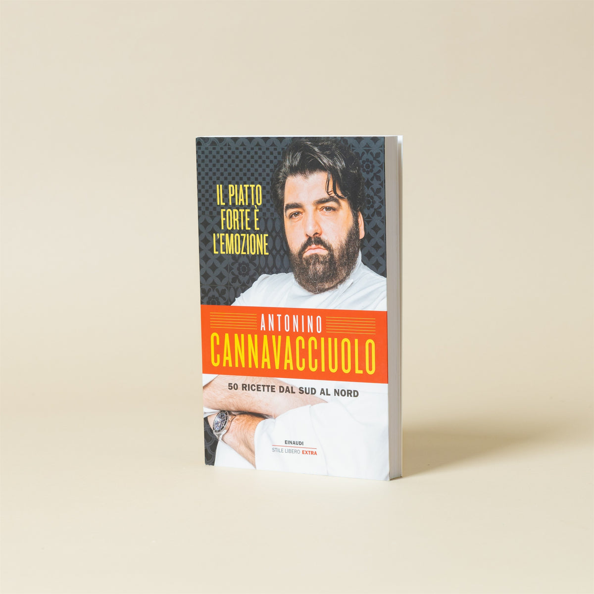 Libro Il piatto forte è l'emozione di Antonino Cannavacciuolo, copertina