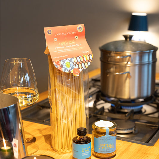 Linguine di Gragnano IGP in cucina accanto ai fornelli