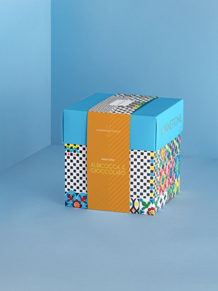 Panettone Albicocca e Cioccolato