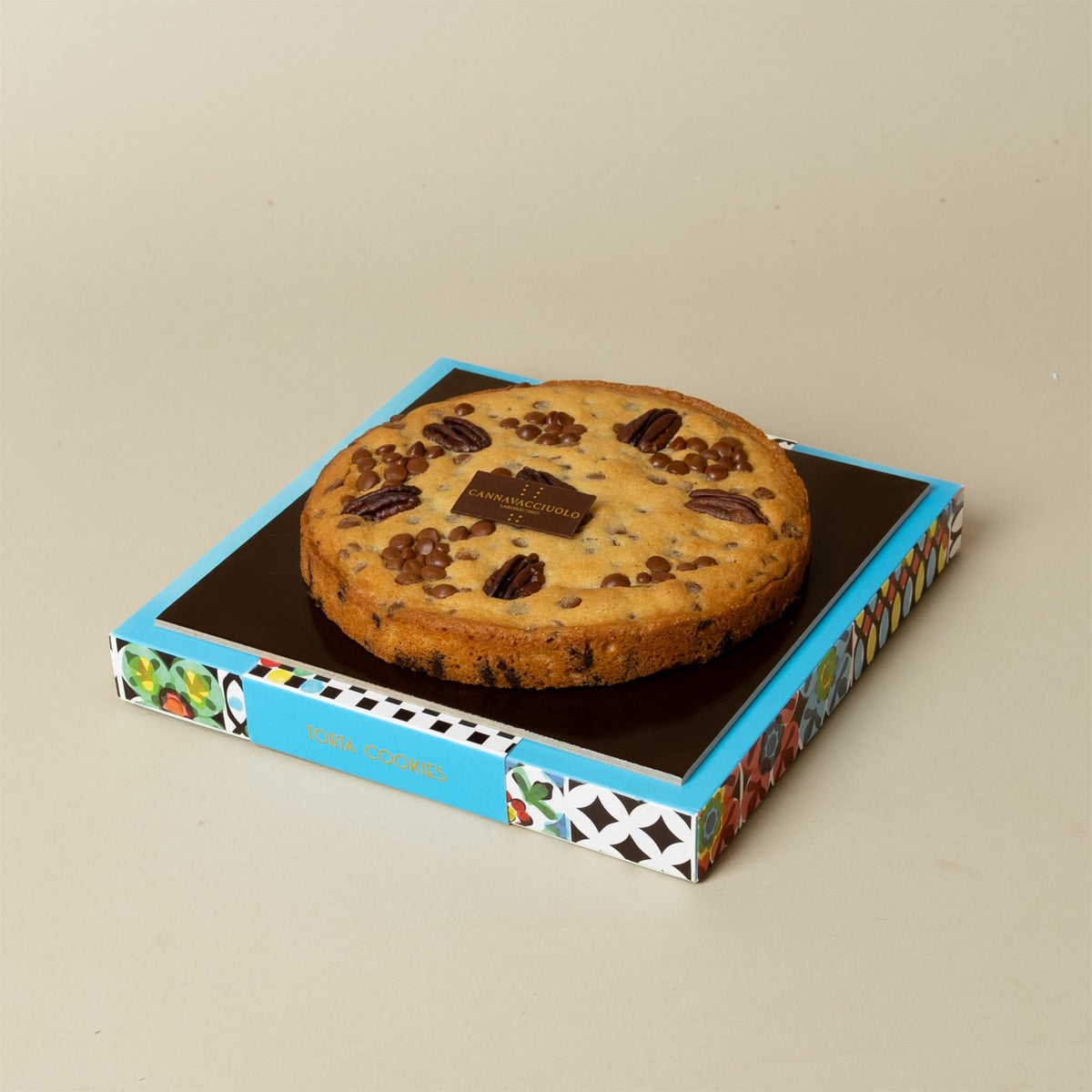 Torta cookies e noci pecan nella confezione Cannavacciuolo