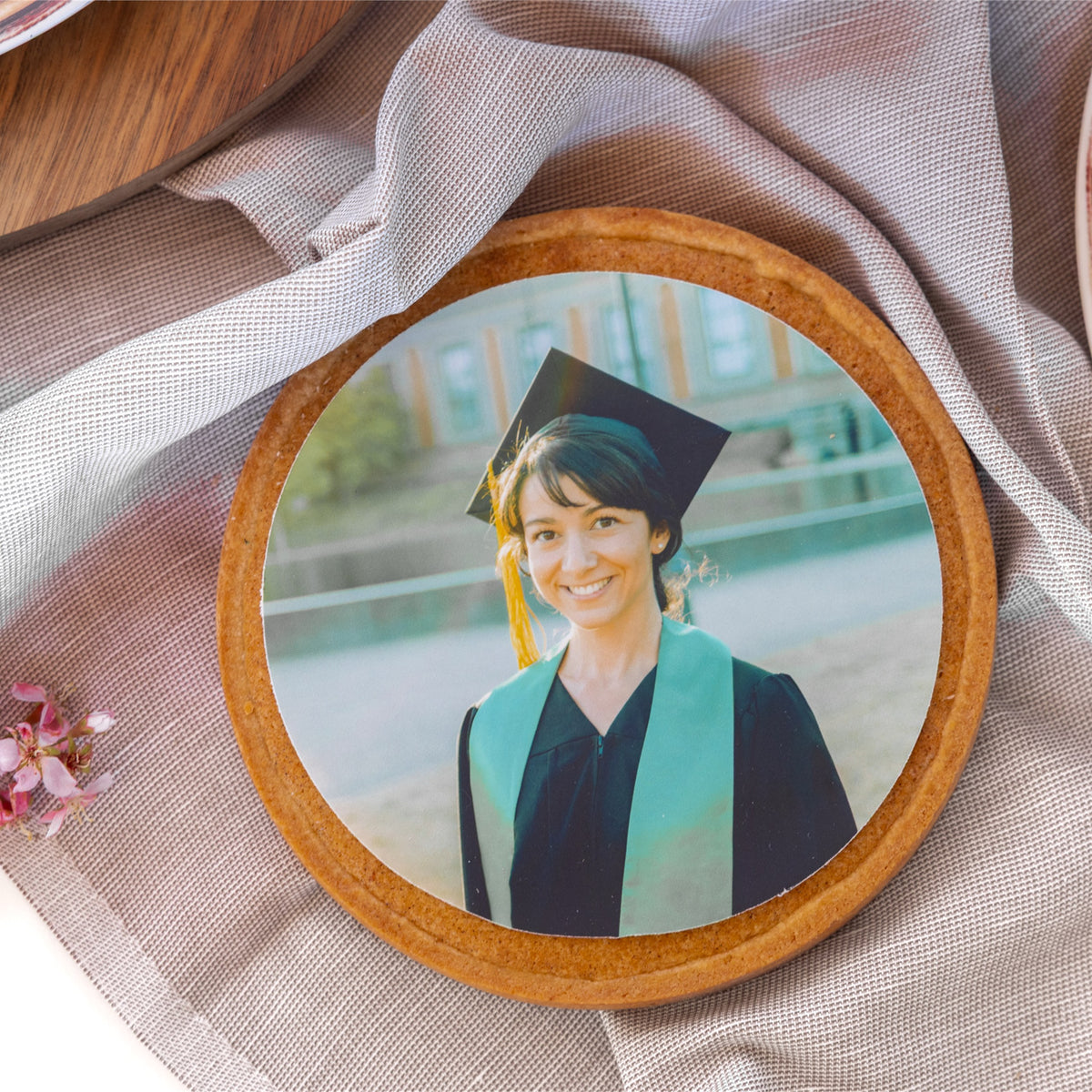 Torta personalizzabile con foto di laurea