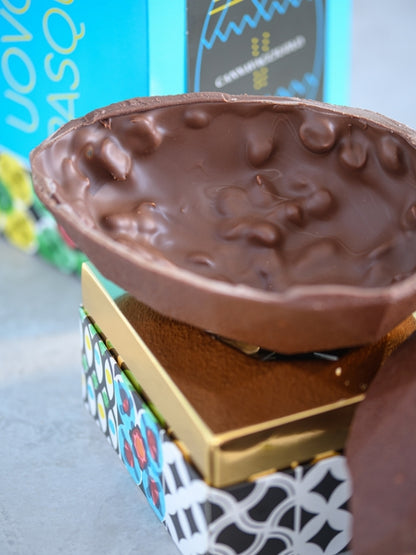 Uovo di Pasqua Nocciolato al latte