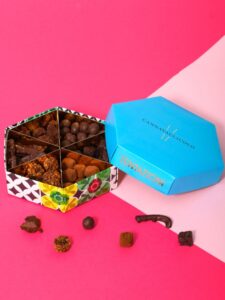 confezione regalo con assortimento di cioccolatini