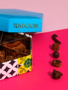 confezione regalo con assortimento di cioccolatini